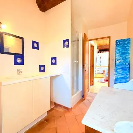 Apartmán Maison Privee 6 Pers, Piscine, Bbq, Terrace, Wi-fi Ferrals-lès-Corbières